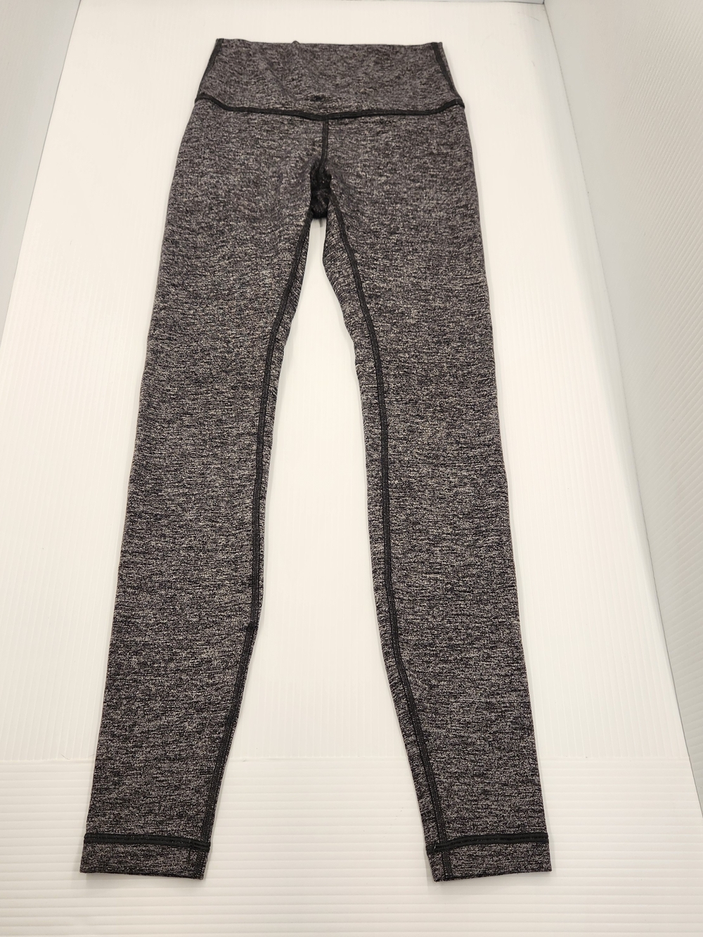 lululemon athletica Grey Heather High-Rise Leggings - Picture 2 of 9